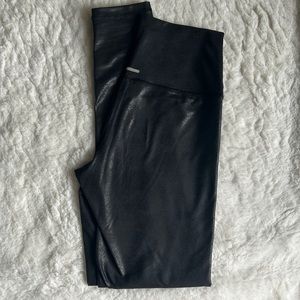 Aerie chill, play, move faux leather leggings; size M